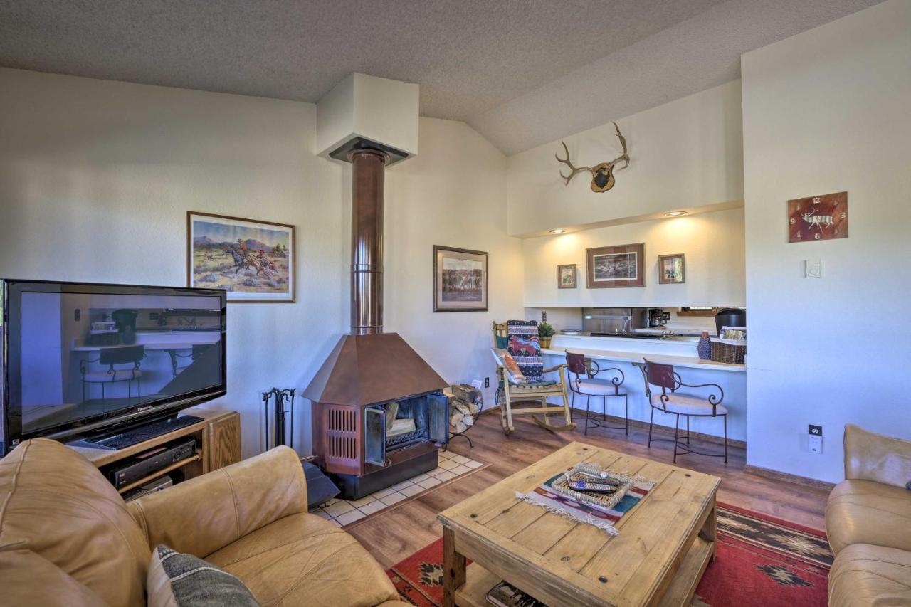 Cozy Pagosa Condo Stunning Mountain And Lake Views! Pagosa Springs Bagian luar foto