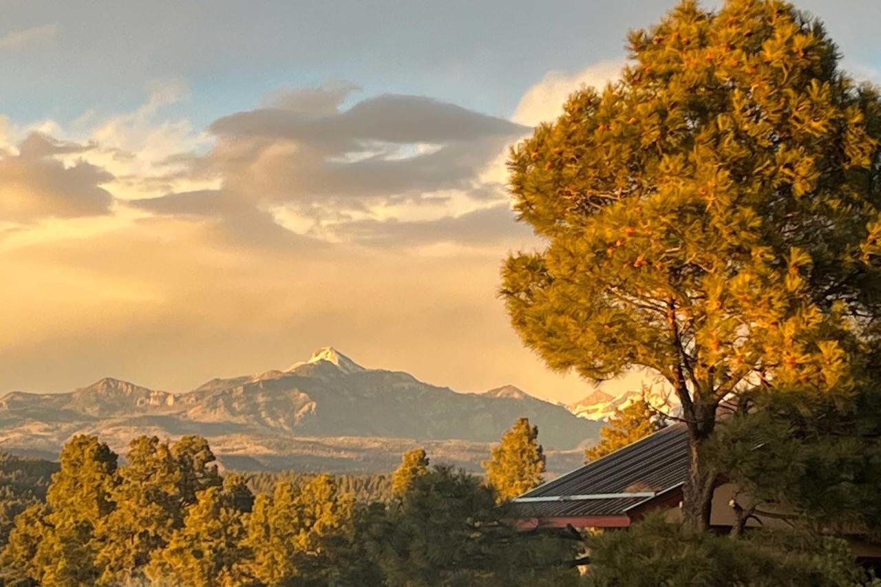 Cozy Pagosa Condo Stunning Mountain And Lake Views! Pagosa Springs Bagian luar foto